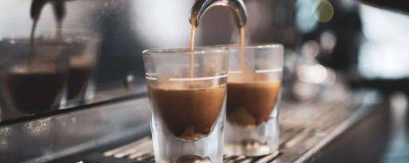 浓缩咖啡和速溶咖啡的区别(浓缩咖啡是直接喝还是兑水喝)
