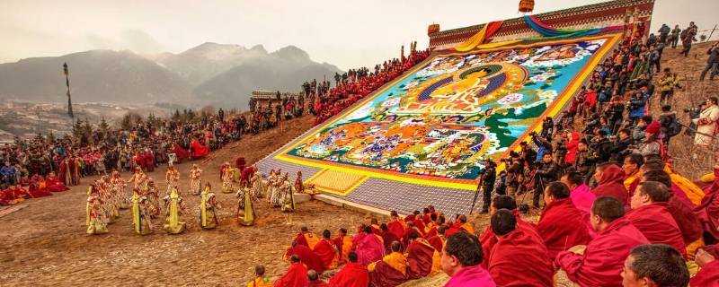 藏族有什么传统节日和风俗(藏族的传统节日风俗)