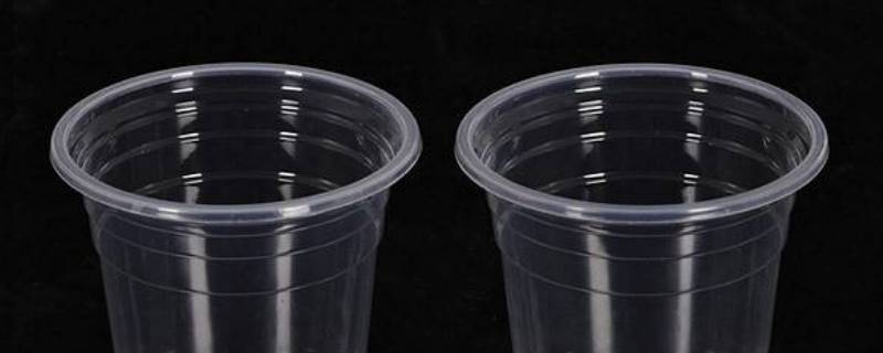 透明一次性杯子多少两(小的一次性杯子是几两)