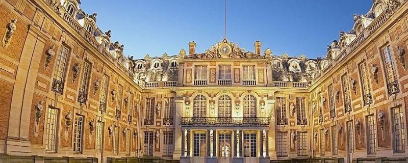 凡尔赛宫建于什么时期(卢浮宫和凡尔赛宫)
