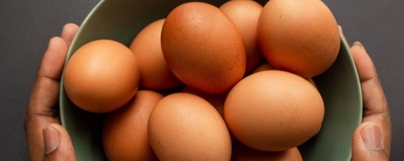 生鸡蛋能保存多久(生鸡蛋一个月会坏吗)