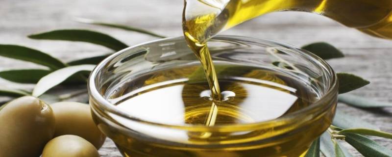 葵花籽油和菜籽油有什么区别(葵花籽油是菜籽油吗)